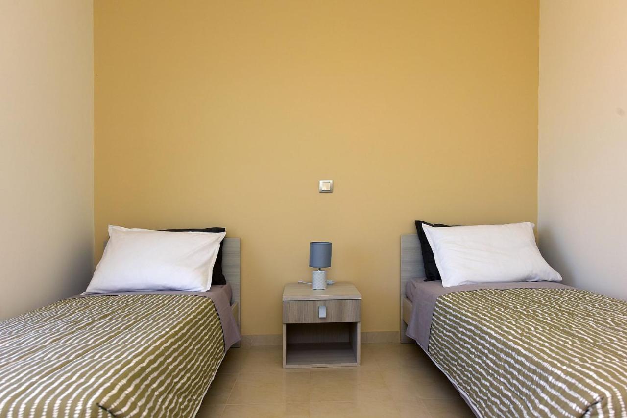 Stelia Luxury Apartments Kalavárda Extérieur photo