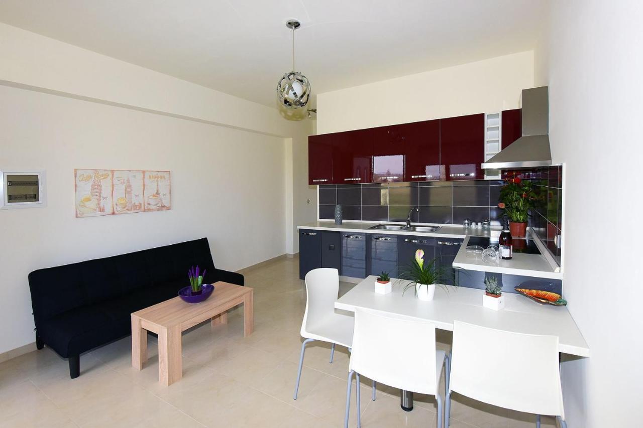 Stelia Luxury Apartments Kalavárda Extérieur photo