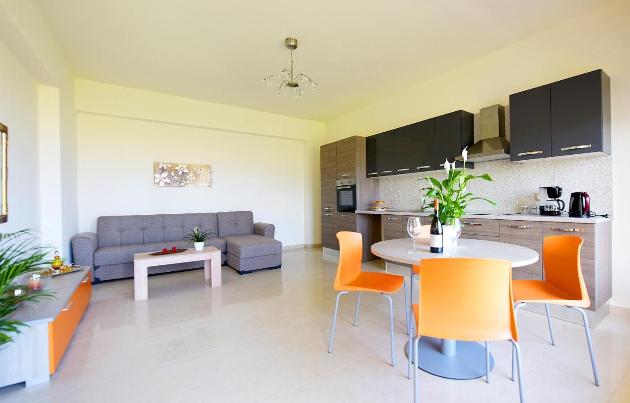 Stelia Luxury Apartments Kalavárda Extérieur photo